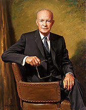 Dwight D Eisenhower Official presidential portrait
